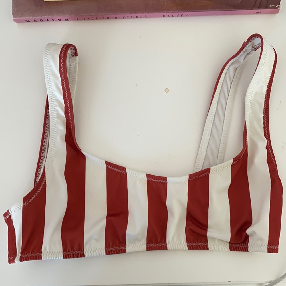 Solid and striped Elle bikini top